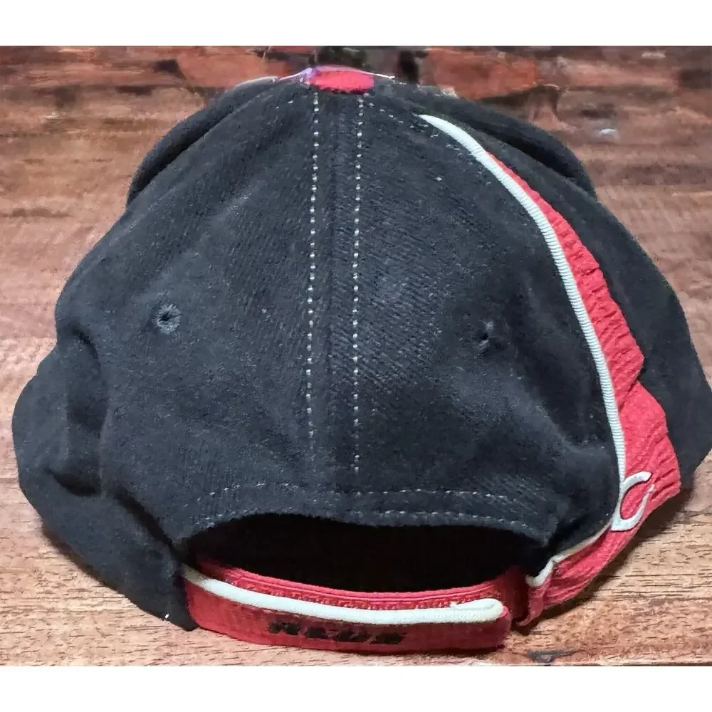 Vintage Cincinnati Reds Black / Red Embroidered Cap/Hat Adjustable